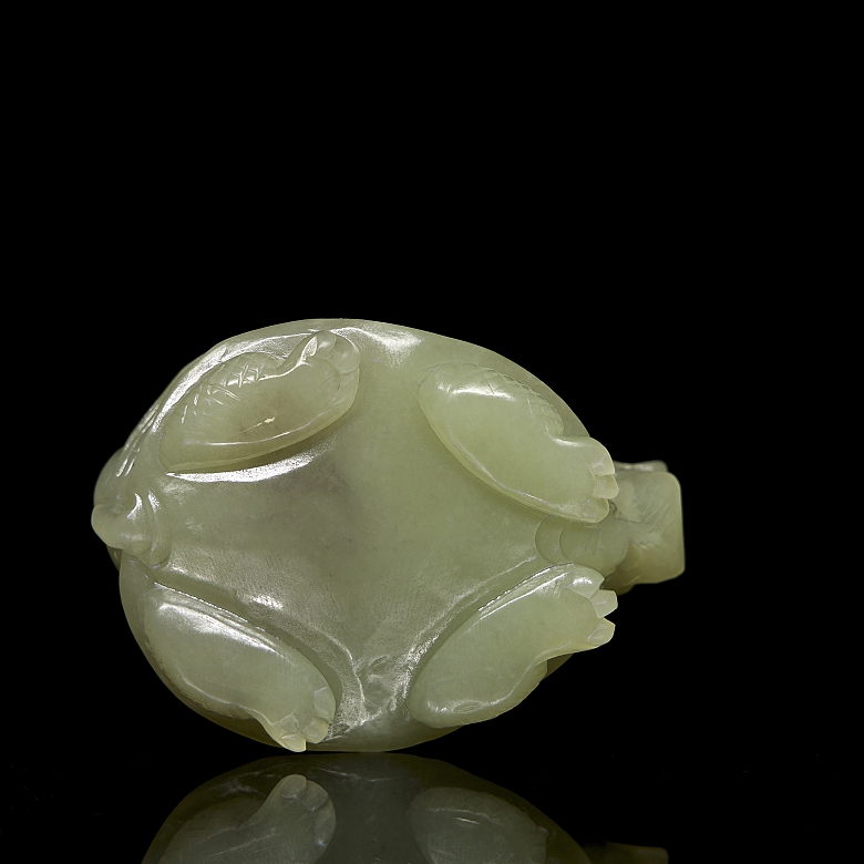 Jade figurine ‘Dragon Turtle (Bixi)’, 20th century