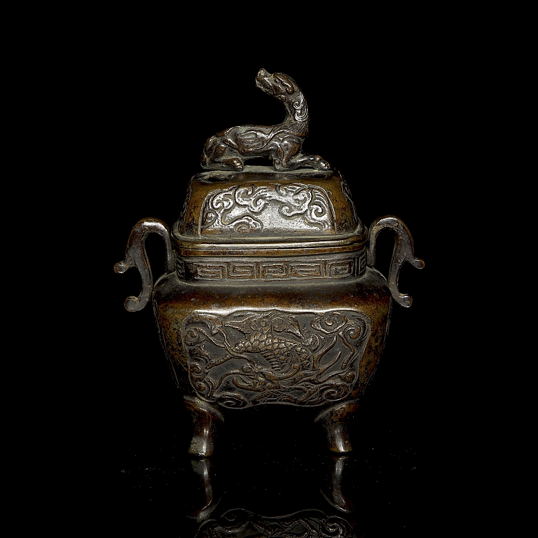 Incensario de bronce 