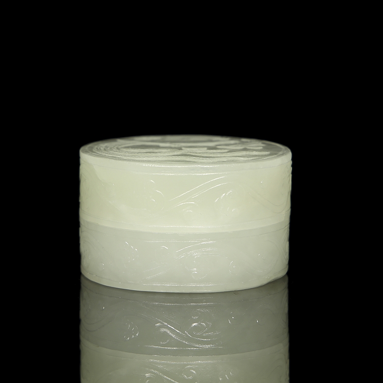 Caja de jade blanco