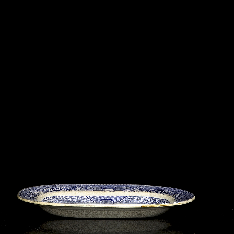 Willow Pattern tray by Samuel Barker & Son, 19th century