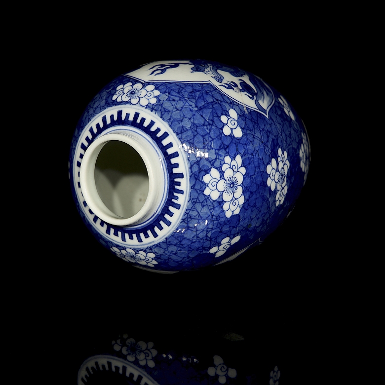 Jarrón de porcelana esmaltada 