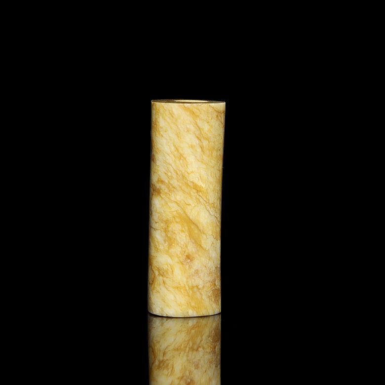 Colgante tubular de piedra tallada, estilo Zhou