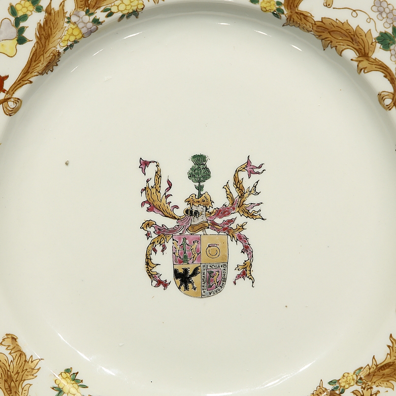 Plato de porcelana