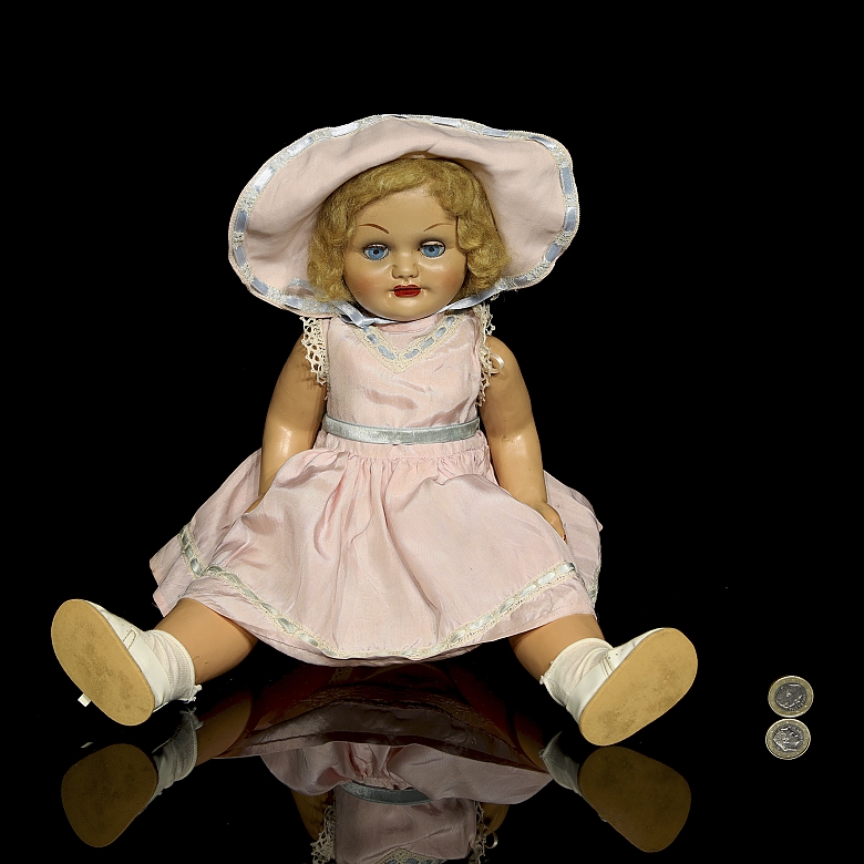 Muñeca clásica española