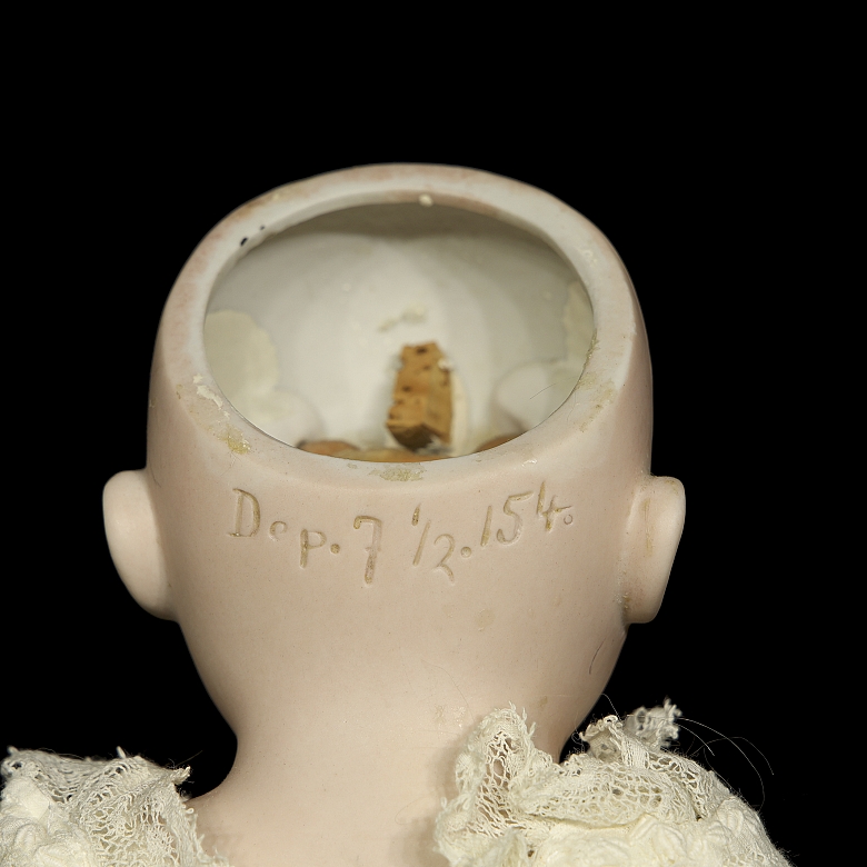 Muñeca de porcelana con cuerpo de piel J.D. Kestner, Alemania, c. 1895-1905