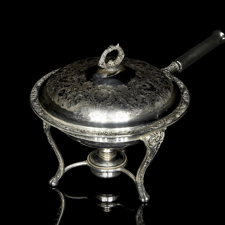 Calentador de metal plateado, s.XX