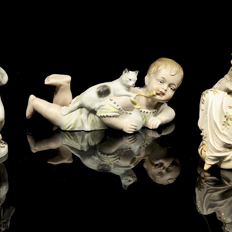 Conjunto de piezas de porcelana, s.XX