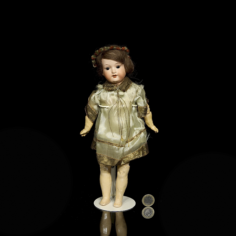 Muñeca de porcelana Armand Marseille, molde clásico 390, Alemania, c. 1910-1920