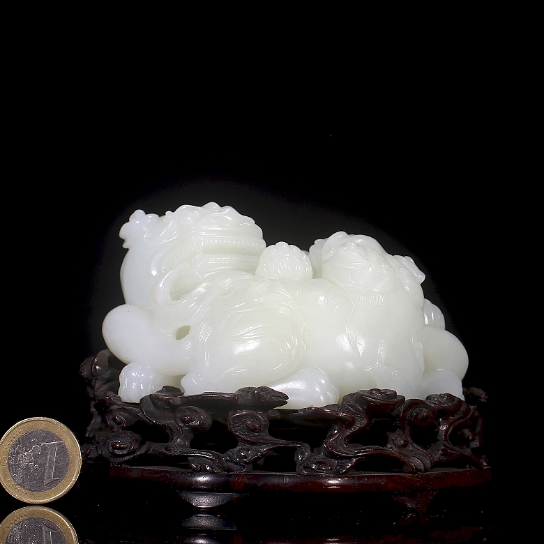 Figura de jade blanco de Hetian