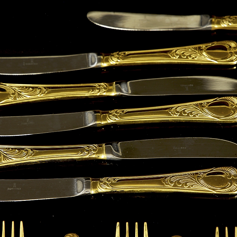 23-24k gold-plated ‘Solingen’ cutlery, 20th century