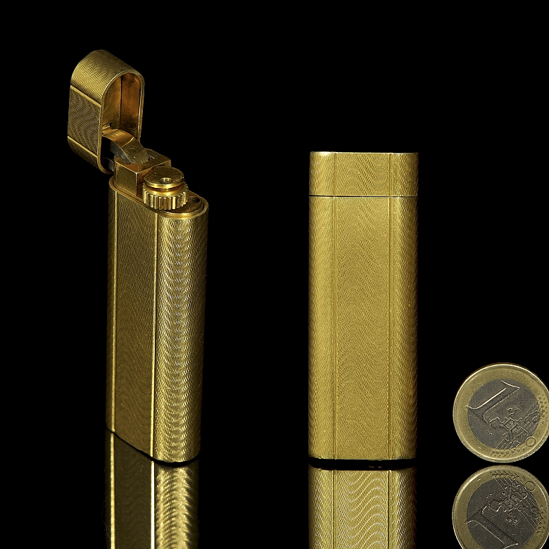 Cartier 打火机 ‘卡地亚，经典之选’，18K镀金 - 6