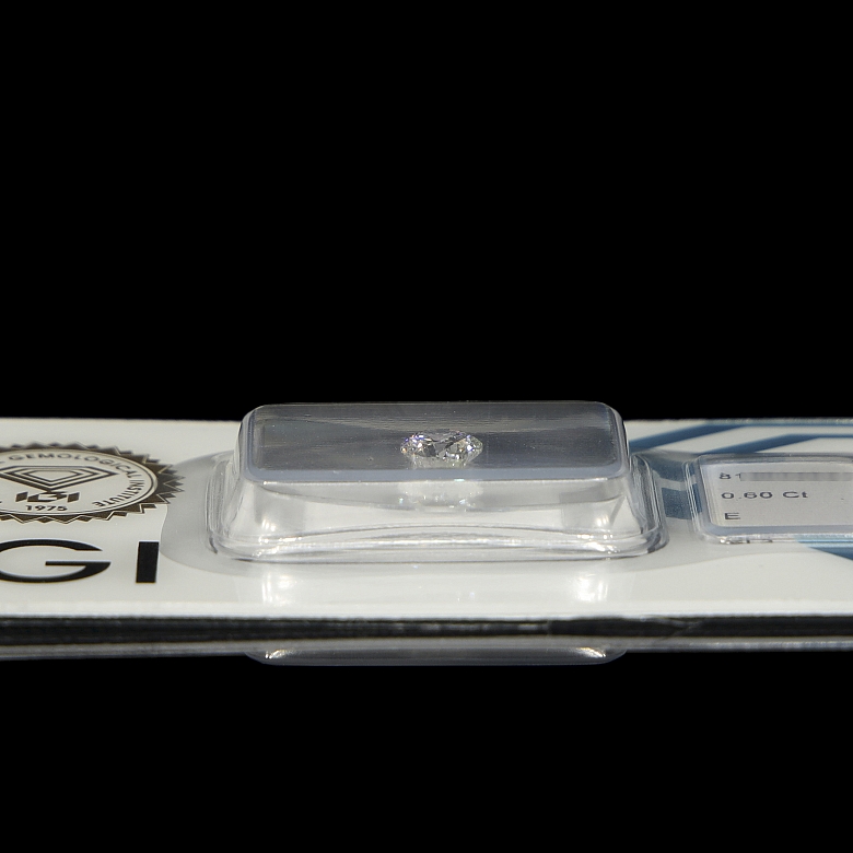 Diamante natural en talla brillante, 0.60 ct, certificado IGI - 3