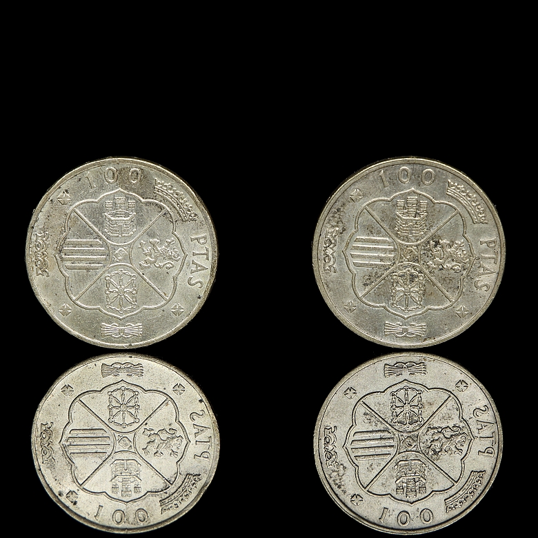 两枚1966年铸造的银币，面值100比塞塔