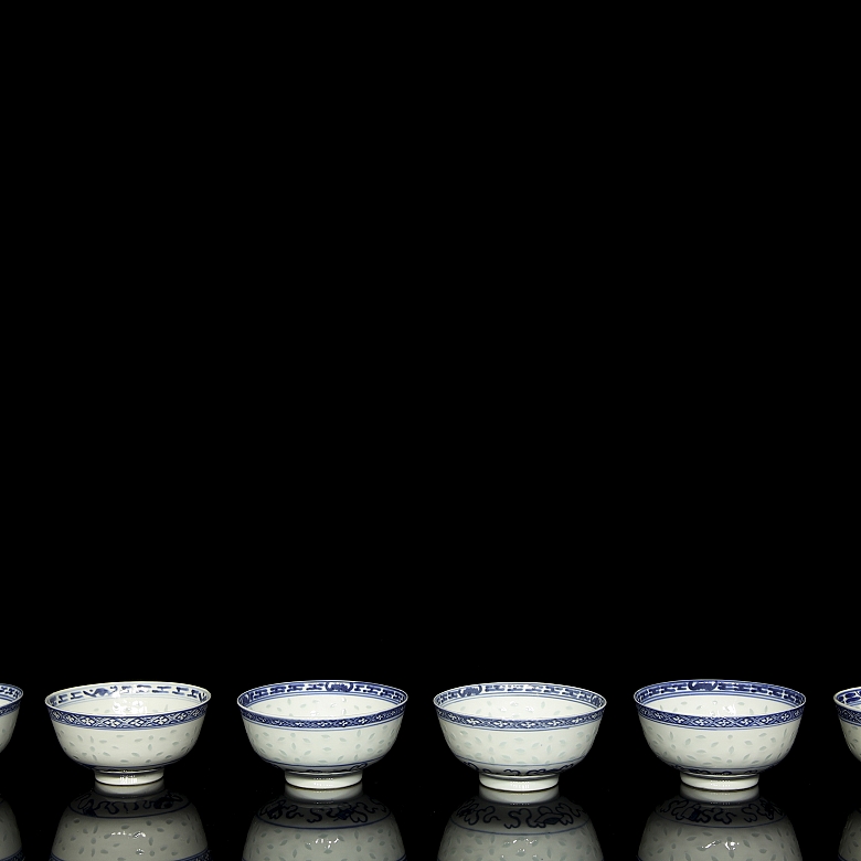 Juego de seis cuencos de porcelana