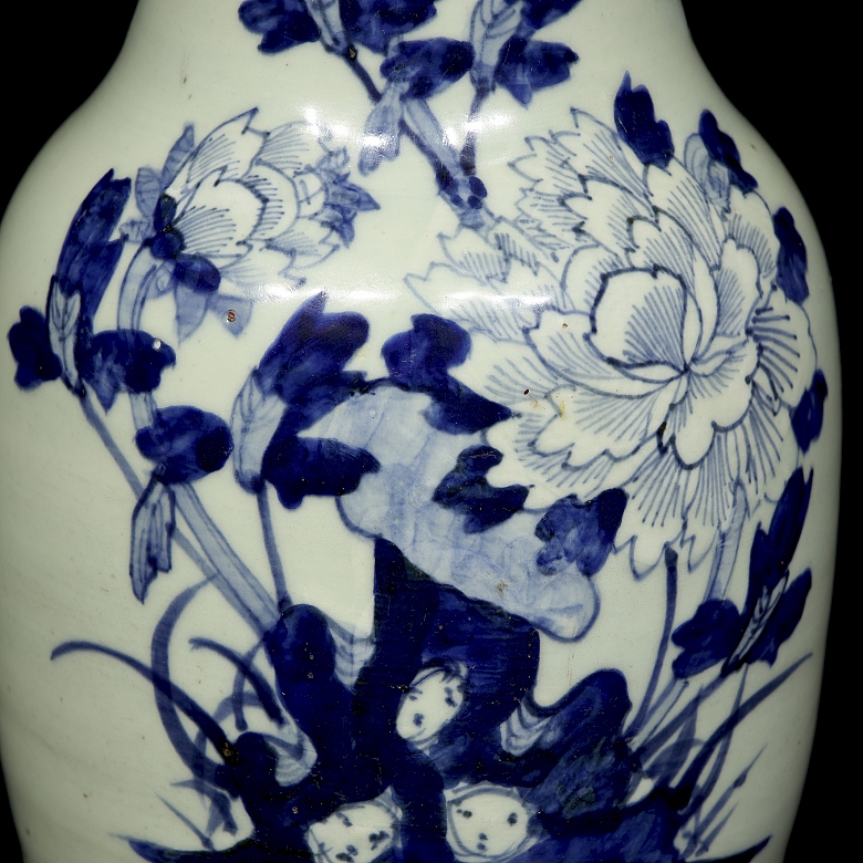 Jarrón de porcelana 