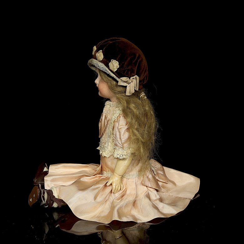 Muñeca de porcelana