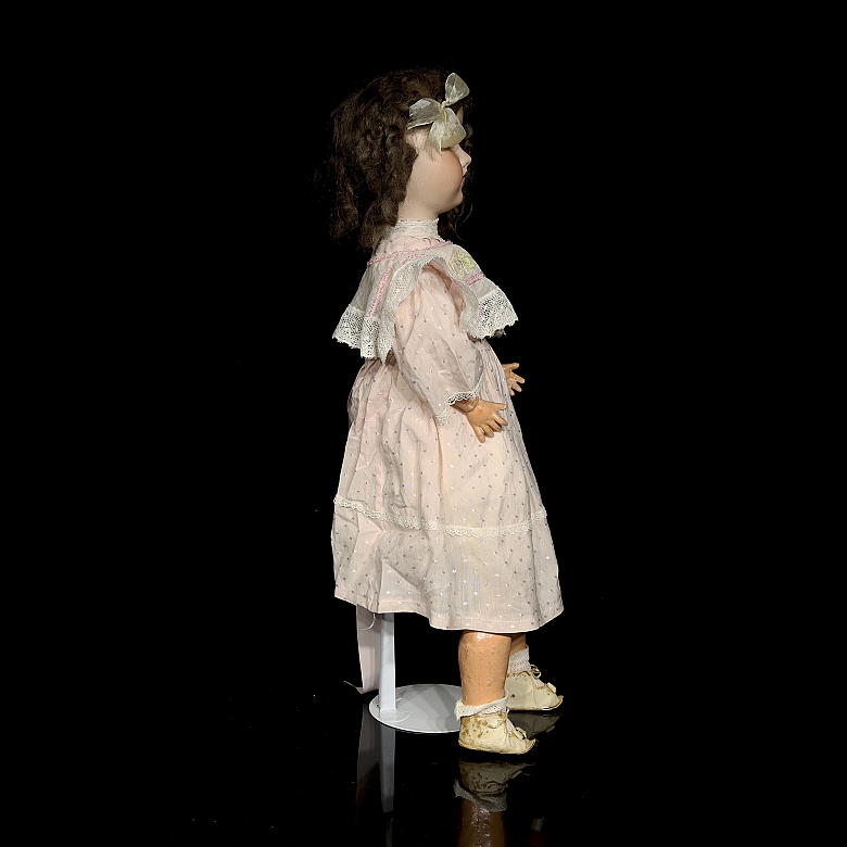 Muñeca de porcelana Max Oscar Arnold / Welsch, Alemania, pps. s.XX