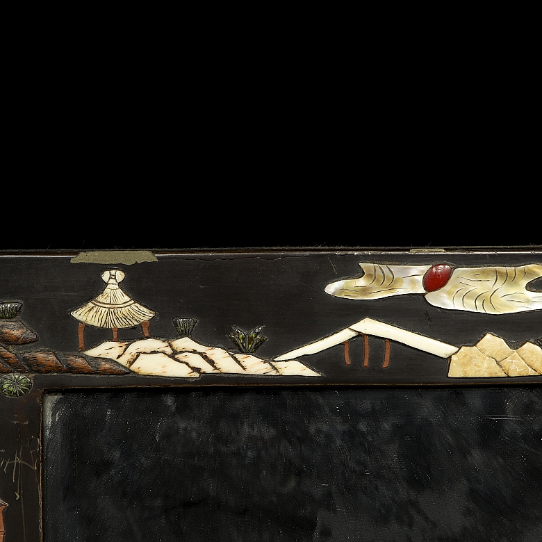 Pair of inlaid wooden mirrors, Qing dynasty. - 2