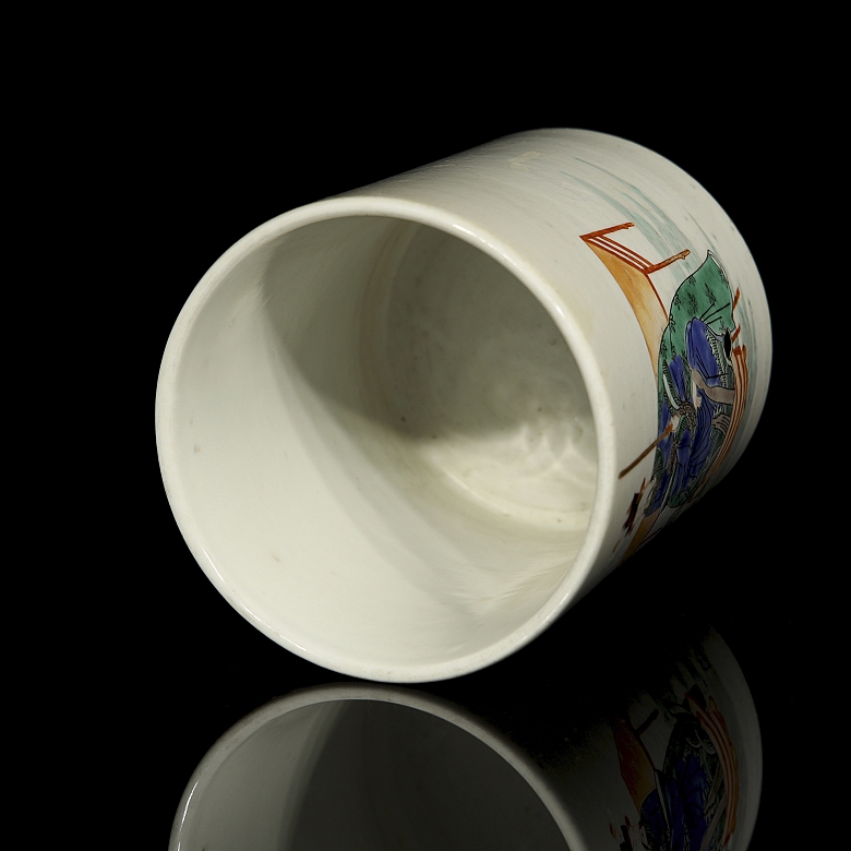 Bote para pinceles de porcelana