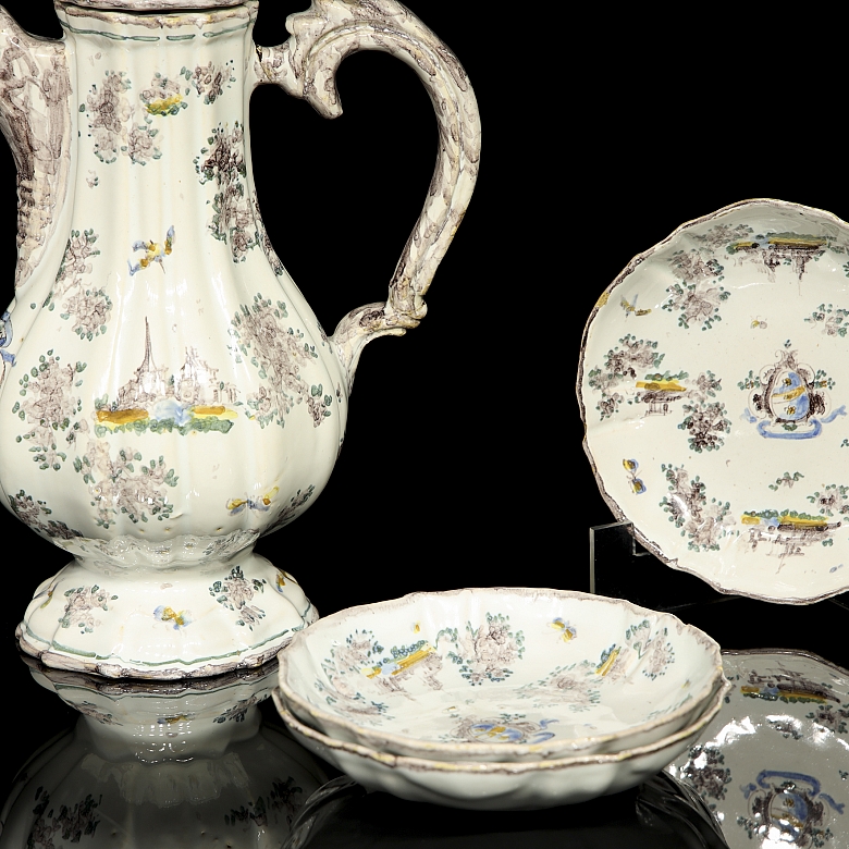 Enamelled ceramic coffee set and tray (19th century) - 6