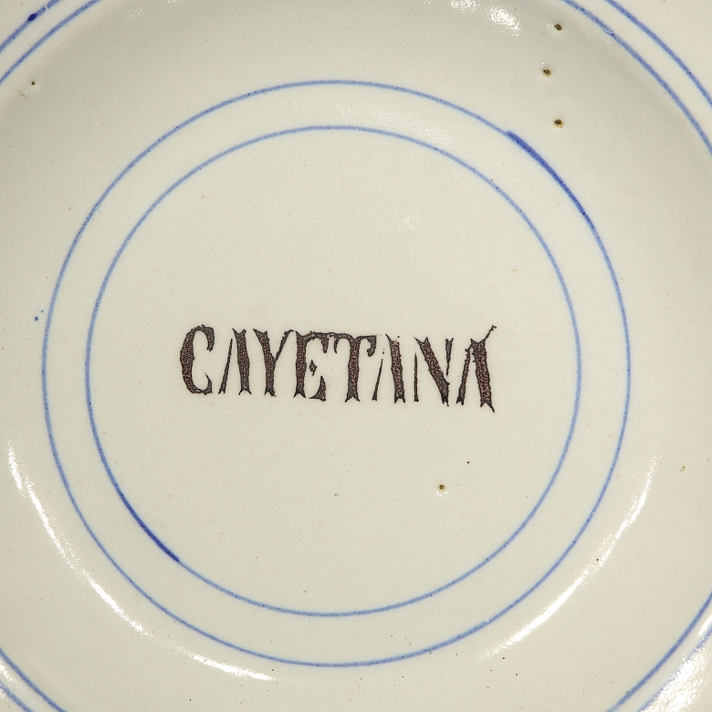 Two glazed ceramic dishes, 20th century - 3