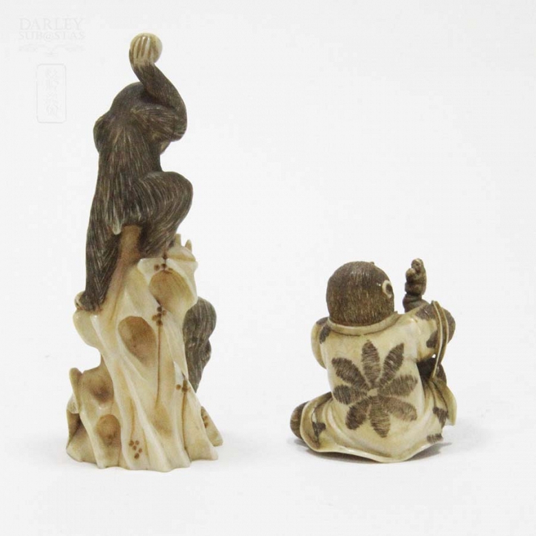 Monos de marfil - 6
