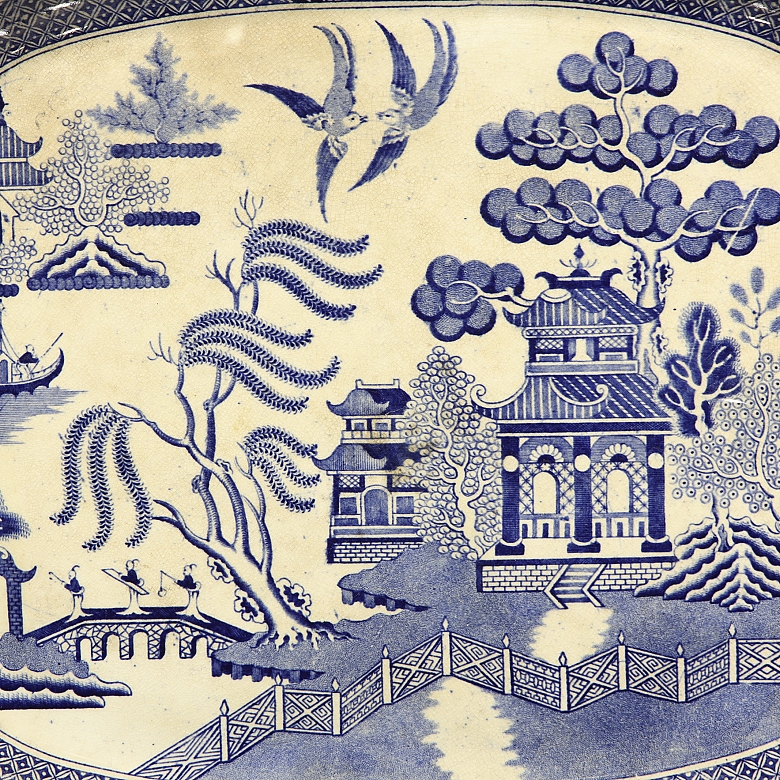 里奇韦斯“半瓷”瓷盘，19世纪