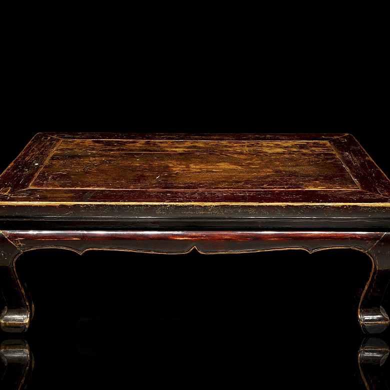 Mesa baja de té de madera, s.XIX-XX