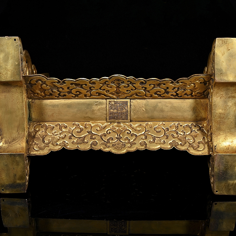 Panel de jade blanco y bronce dorado