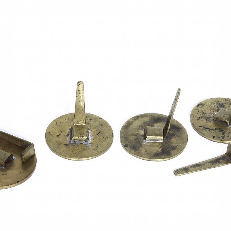 Replica Chinese coins.