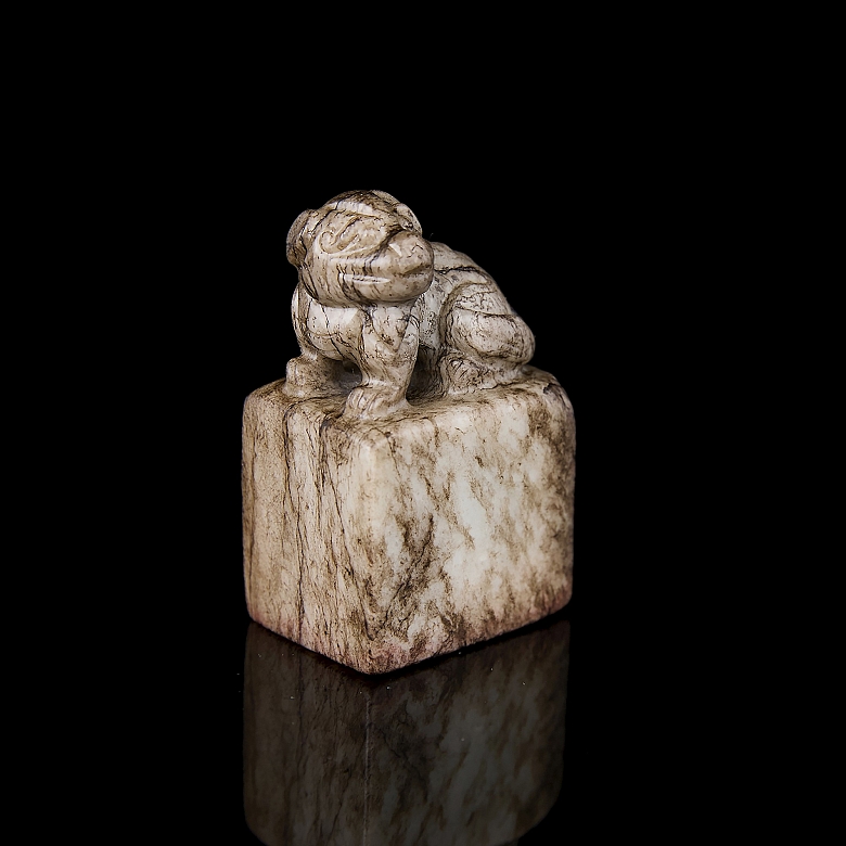 Jade ‘Cat Beast’ seal, Ming dynasty