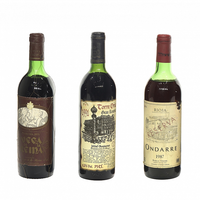 Three bottles of Spanish red wine
