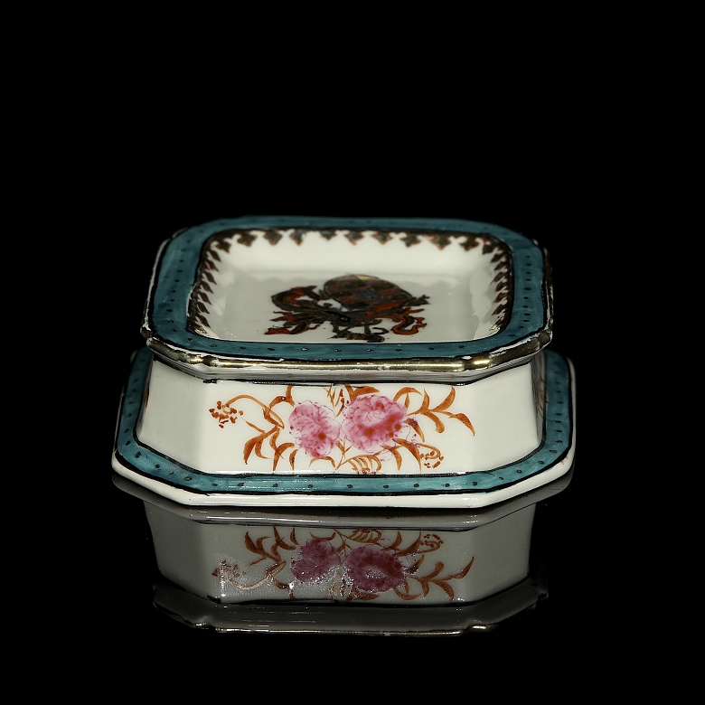 Recipiente de porcelana 