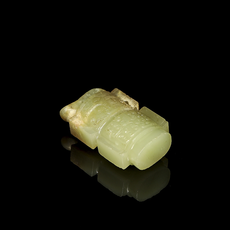 Colgante de jade amarillo