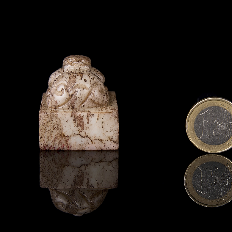 Carved jade ‘Dragon’ seal, Ming dynasty
