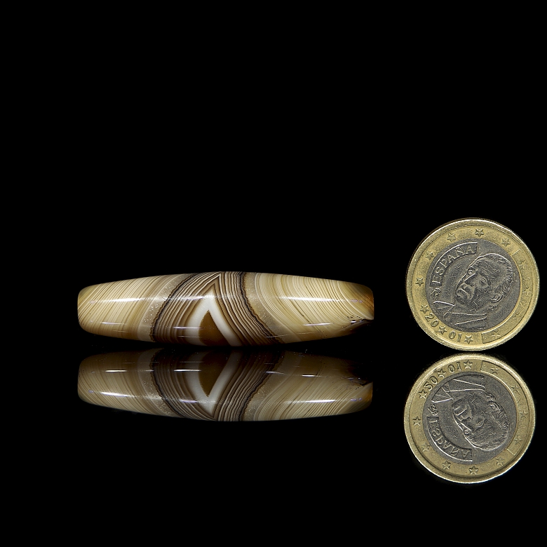 Dizi de ágata natural tallada, dinastía Liao