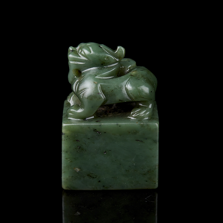 Spinach green jade seal ‘Mythical creature’, Qing dynasty