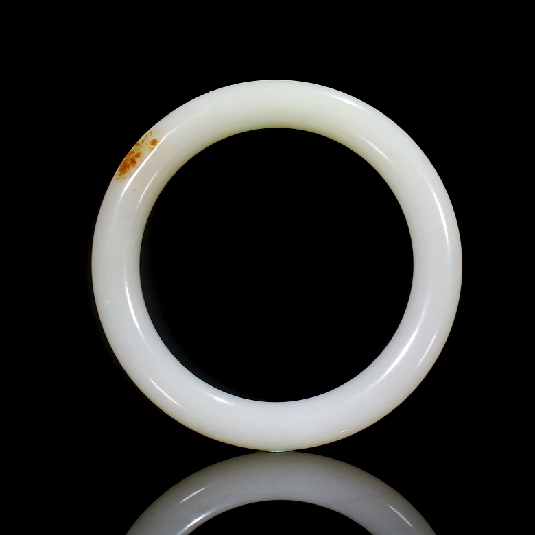 Hetian white jade bracelet, Qing dynasty