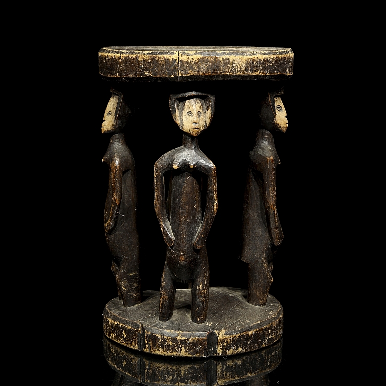 Taburete ceremonial, cultura Hemba, R.D. del Congo, s.XX
