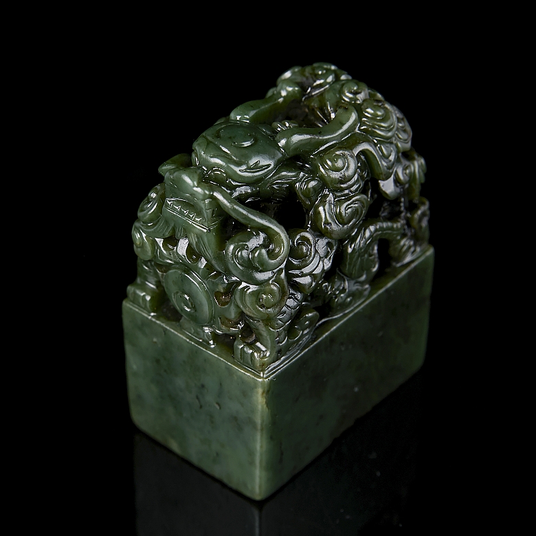 Sello de jade verde espinaca 