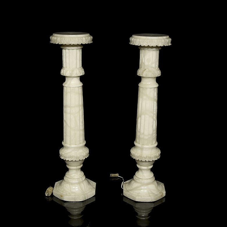 Pareja de lámparas pedestales de alabastro, s.XX - 1