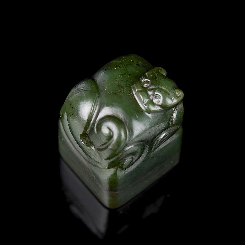 Spinach green jade ‘Dragon’ seal, Qing dynasty