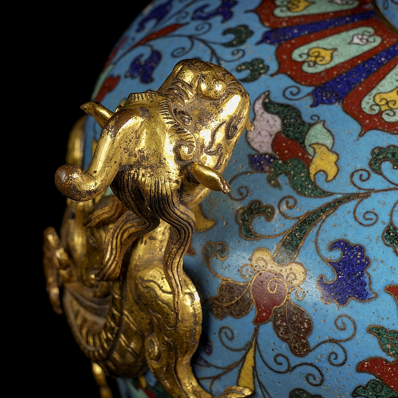 Jarrón meiping de bronce con esmalte cloisonné 