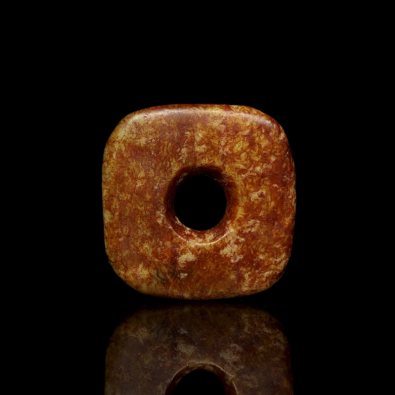 Colgante de jade tallado, cultura Hongshan
