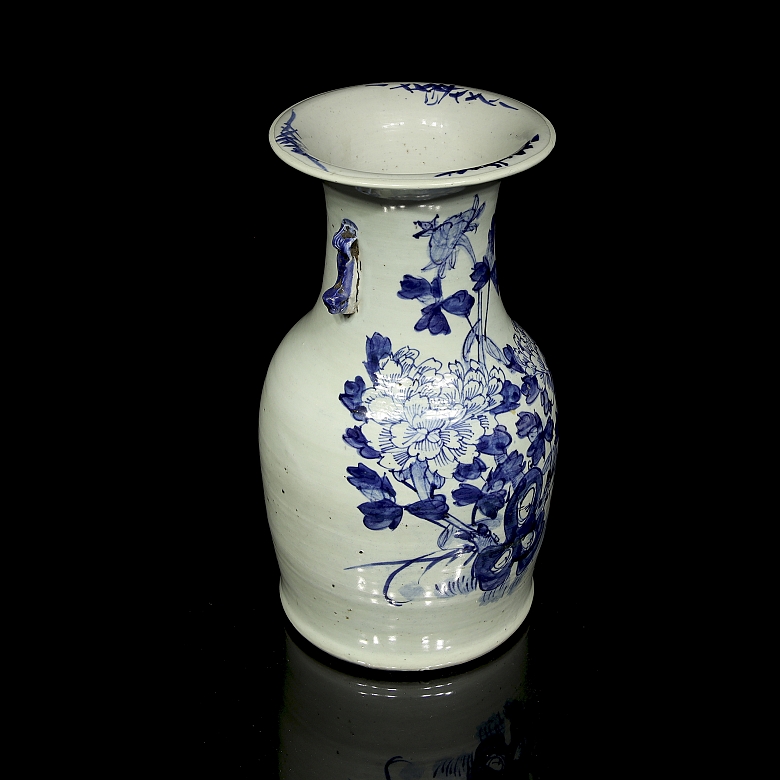Jarrón de porcelana esmaltada