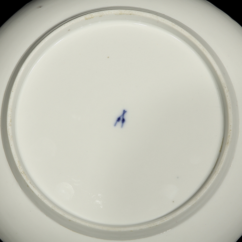 Pair of glazed ceramic plates, Meissen brand, 19th century