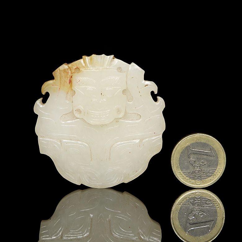 Placa de jade blanco tallado 