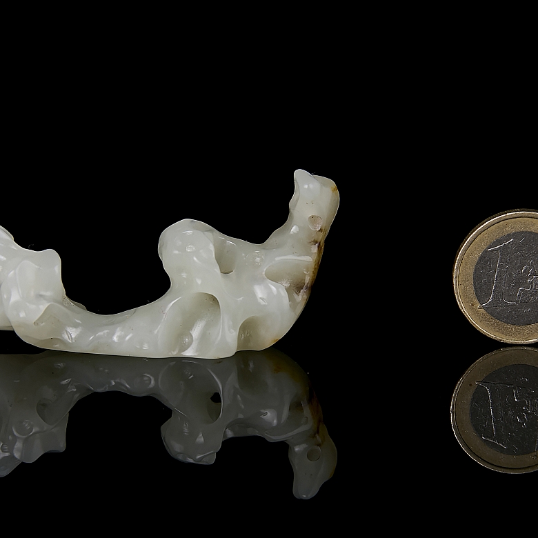 Hetian jade brush holder ‘Gongshi’, Qing dynasty