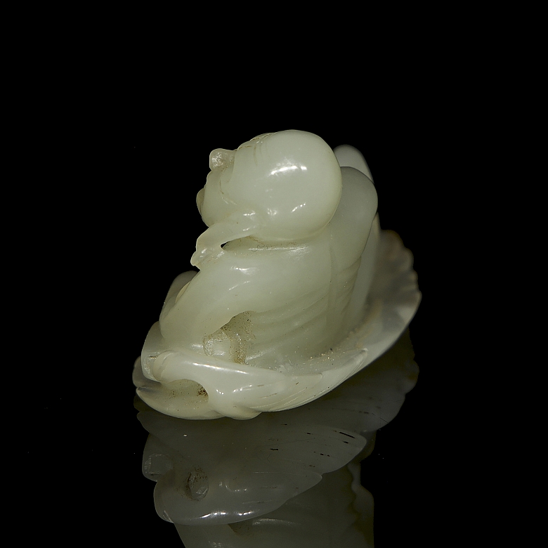Figura de jade blanco