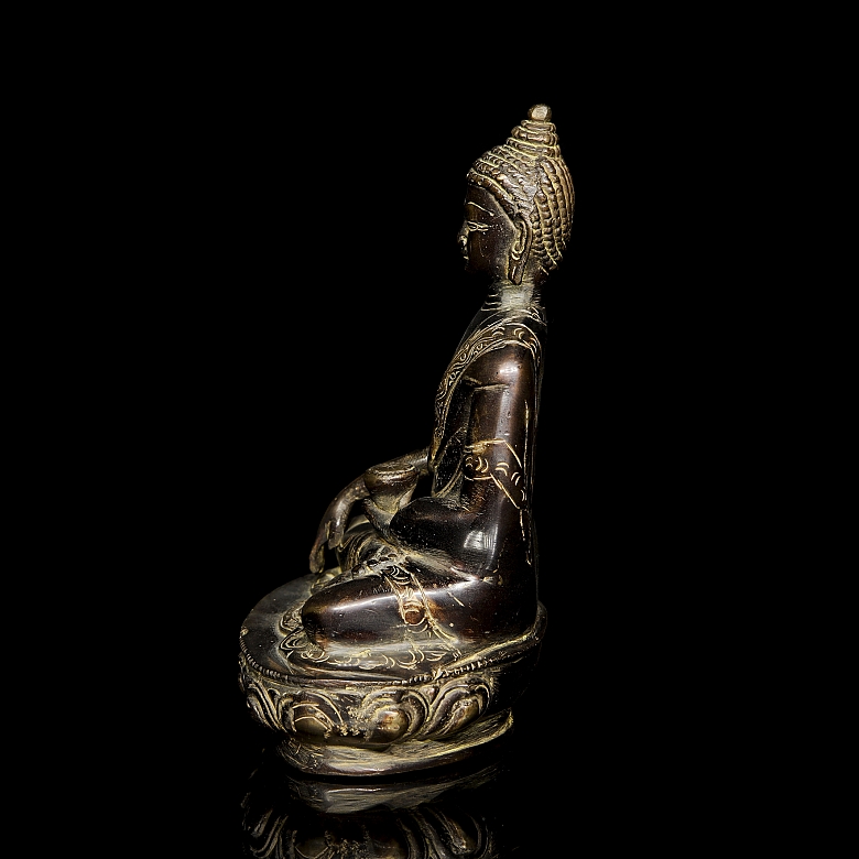 Escultura en bronce “Buda Shakyamuni”, s.XX - 3